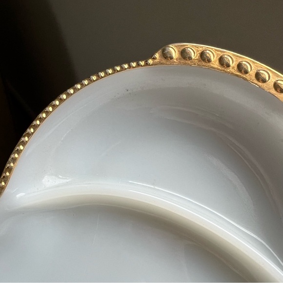 Vintage Fire King Oven gold trim milk glass excellent condition sectione… - Picture 9 of 12